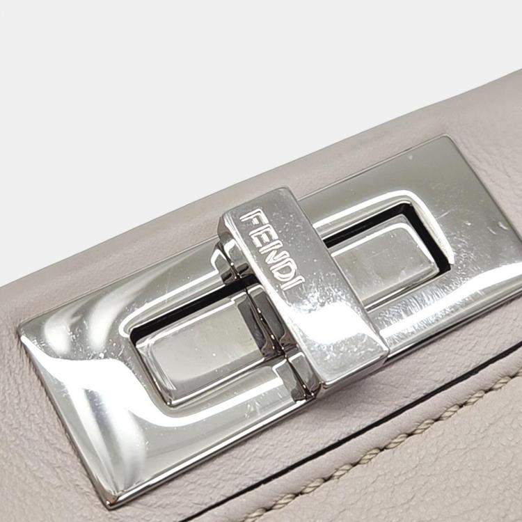 Pre Owned Fendi Beige Leather Medium Peekaboo Top Handle Bag