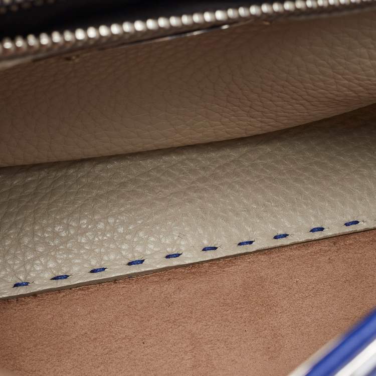 Pre Owned Fendi Blue Leather Medium Peekaboo Top Handle Bag