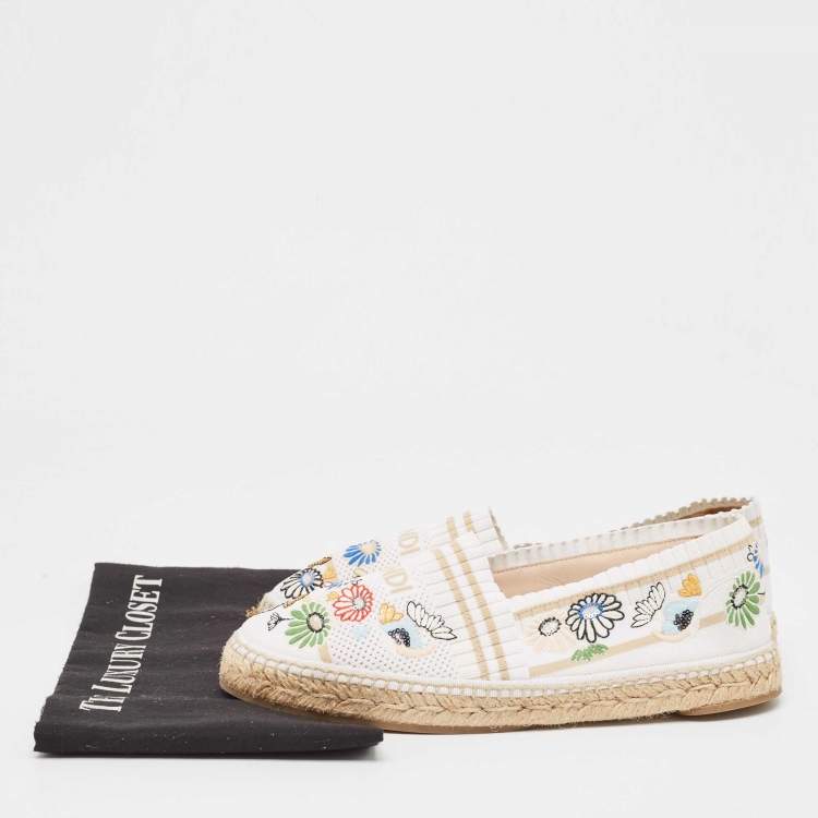 مملوكة مسبقًا Fendi Multicolor Knit Fabric Floral Accents Espadrilles Size 39