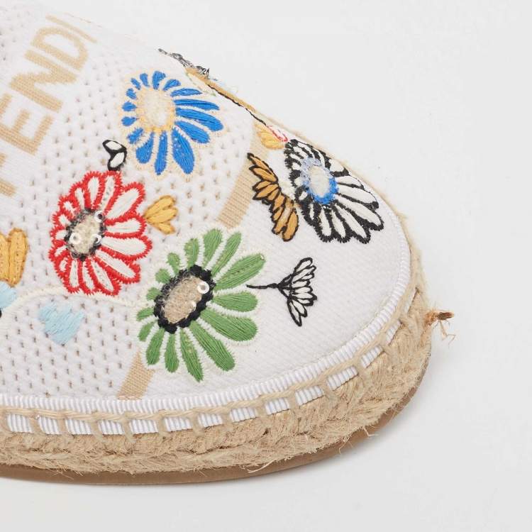 مملوكة مسبقًا Fendi Multicolor Knit Fabric Floral Accents Espadrilles Size 39
