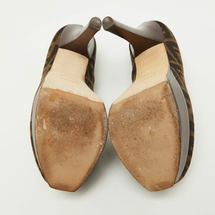 Pre Owned Fendi Brown Zucca Canvas Fendista Platform Round Toe Pumps Size 36.5