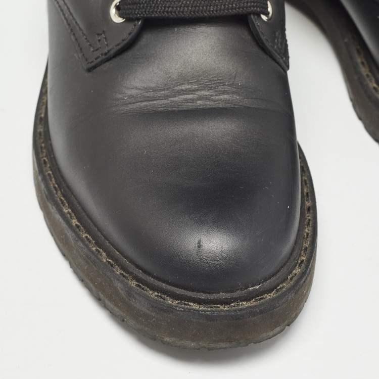 مملوكة مسبقًا Fendi Black Leather and Zucca Stretch Fabric Rockoko Combat Boots Size 37.5