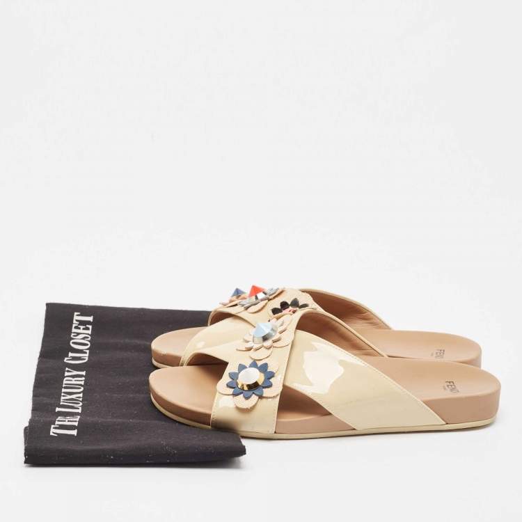 Pre Owned Fendi Beige Patent Leather Flowerland Slides Size 38