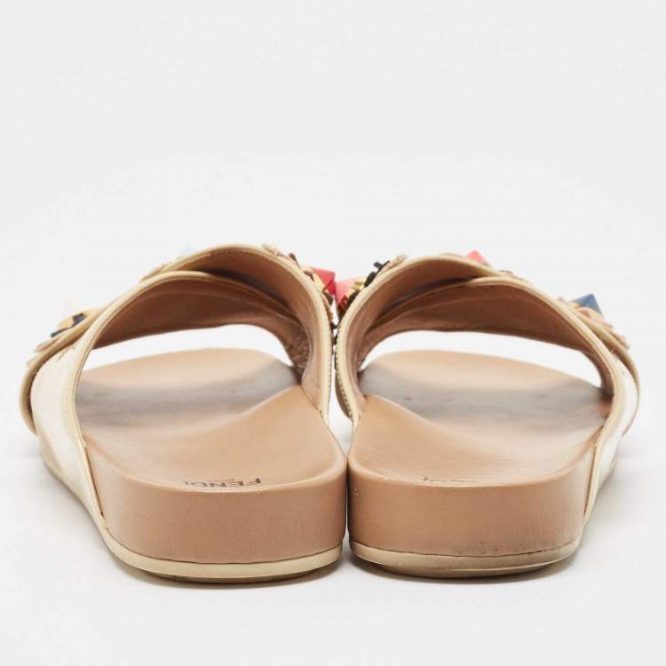 Pre Owned Fendi Beige Patent Leather Flowerland Slides Size 38