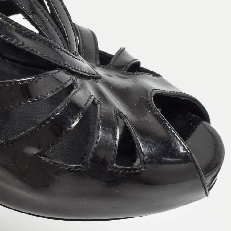 Pre Owned Fendi Black Patent Leather Strappy Sandals Size 39