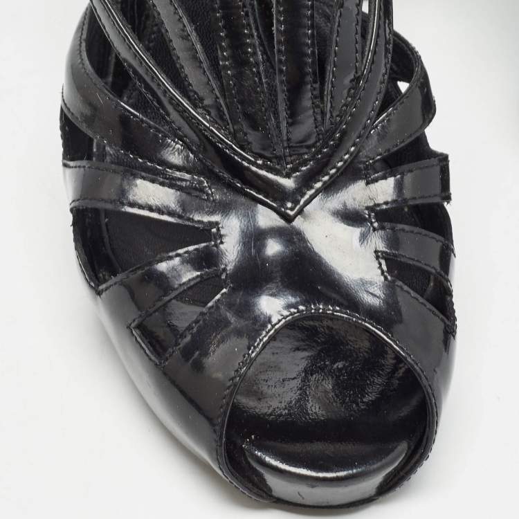 Pre Owned Fendi Black Patent Leather Strappy Sandals Size 39