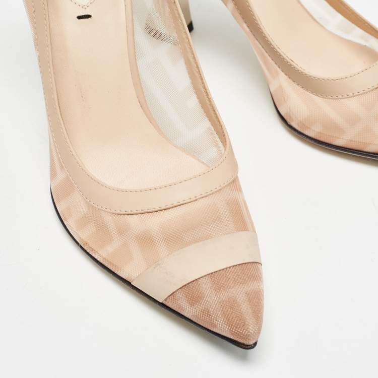 Pre Owned Fendi Beige/Brown Zucca Mesh and Leather Colibri Pumps Size 35