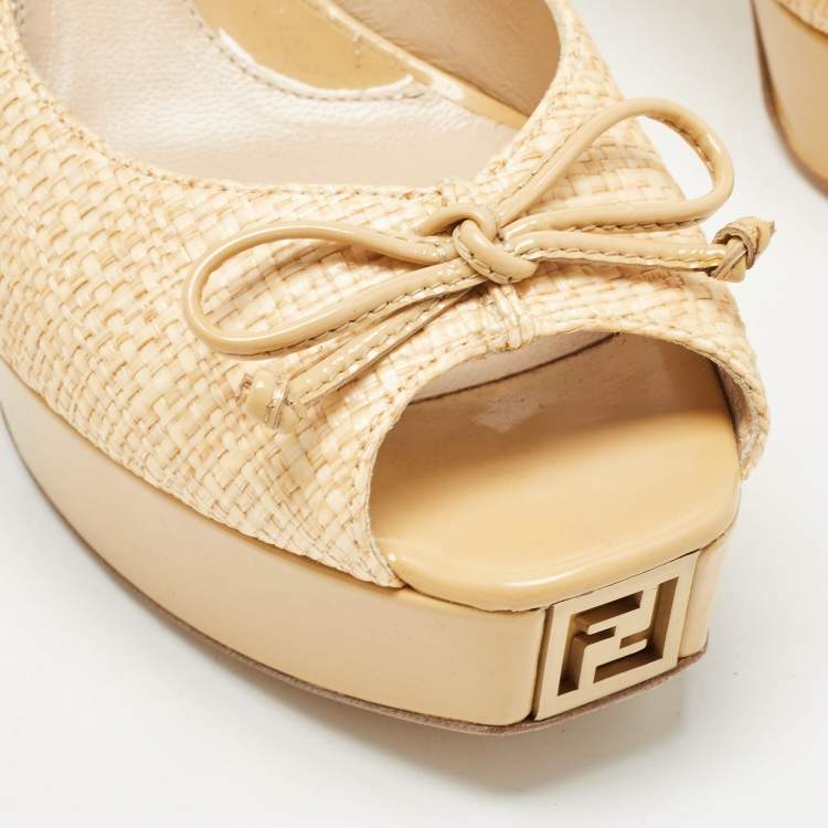 Pre Owned Fendi Beige Patent and Raffia Slingback Pumps Size 39