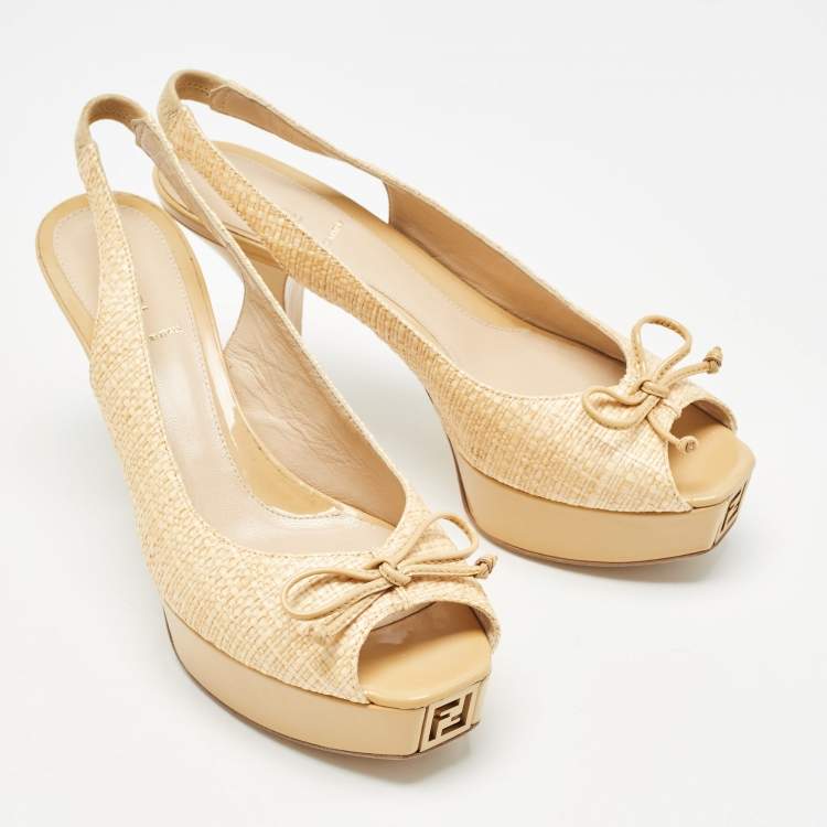 Pre Owned Fendi Beige Patent and Raffia Slingback Pumps Size 39