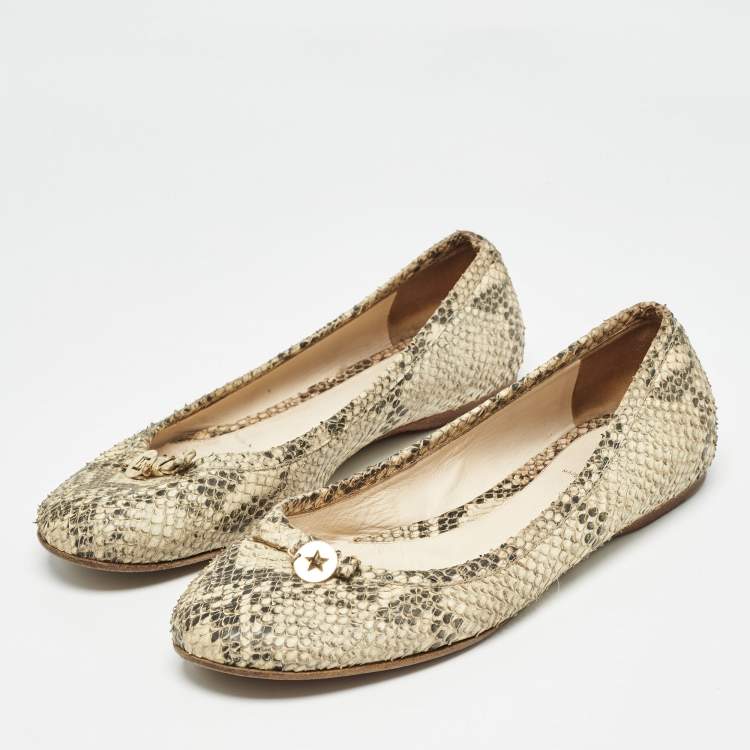 Pre Owned Fendi Beige/Black Embossed Snakeskin Charm Ballet Flats Size 41