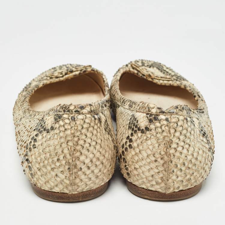 Pre Owned Fendi Beige/Black Embossed Snakeskin Charm Ballet Flats Size 41