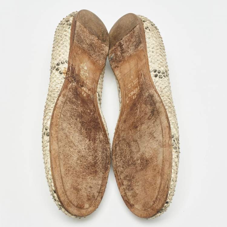 Pre Owned Fendi Beige/Black Embossed Snakeskin Charm Ballet Flats Size 41