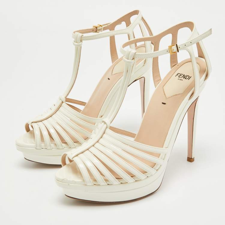 Pre Owned Fendi Cream Patent Leather  T-Strap Sandals Size 37