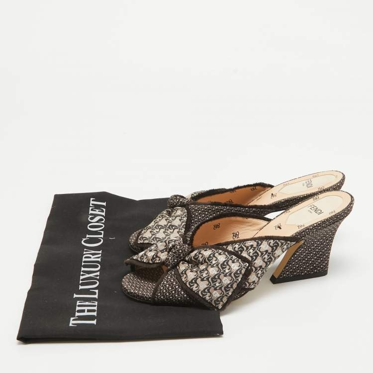 Pre Owned Fendi Brown/Beige Printed Fabric Knotted Bow Slide Sandals Size 36