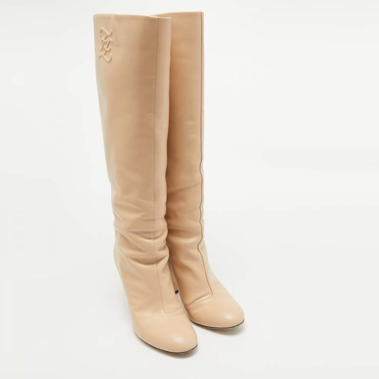 مملوكة مسبقًا Fendi Beige Leather Knee Length Boots Size 40