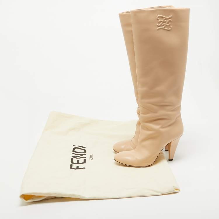 مملوكة مسبقًا Fendi Beige Leather Knee Length Boots Size 40