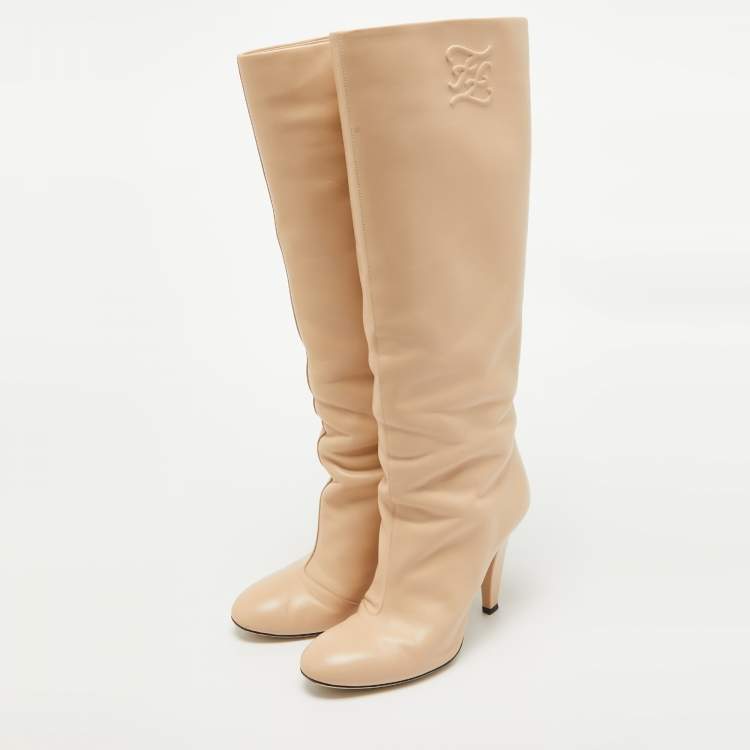 مملوكة مسبقًا Fendi Beige Leather Knee Length Boots Size 40