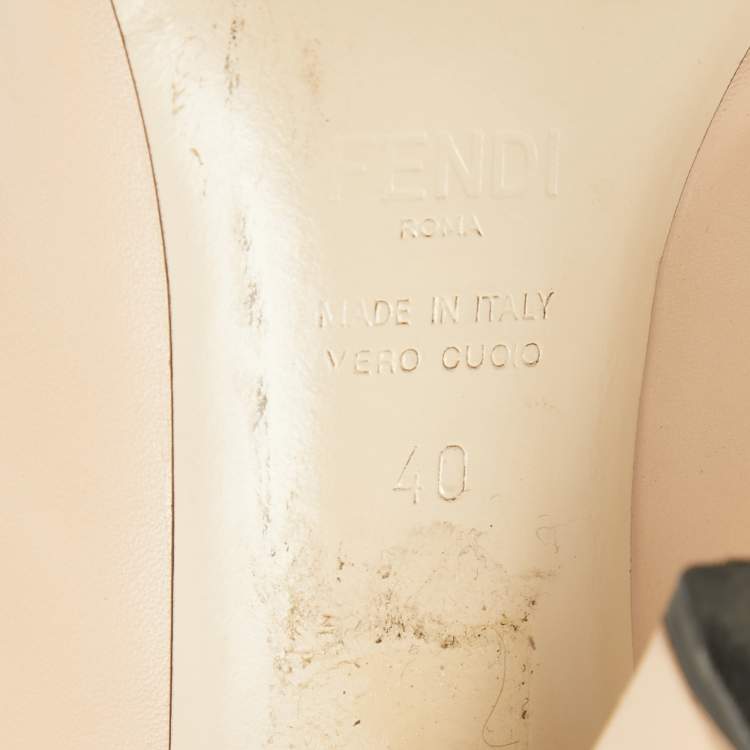 مملوكة مسبقًا Fendi Beige Leather Knee Length Boots Size 40