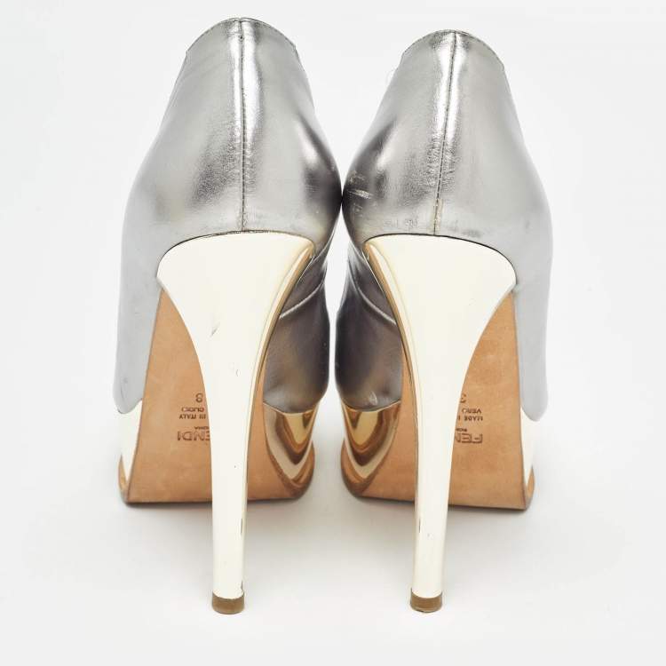 Pre Owned Fendi Silver Leather Fendista Peep Toe Pumps Size 38