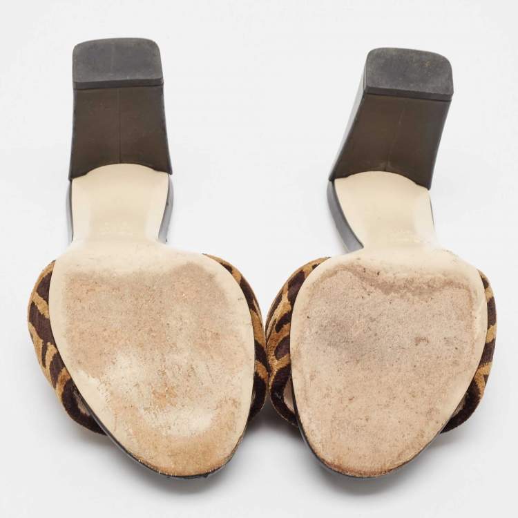 Pre Owned Fendi Brown Velvet Slide Sandals Size 37.5