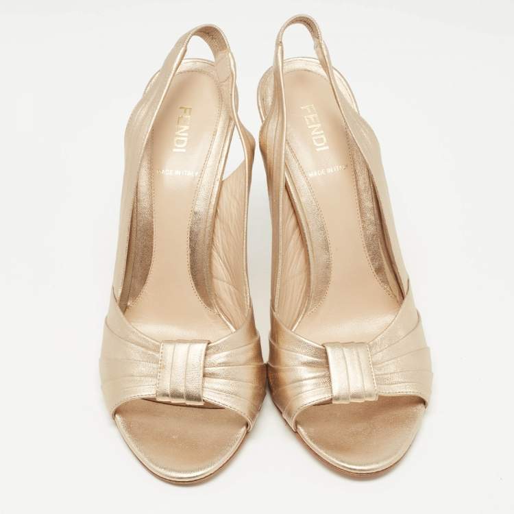 Pre Owned Fendi Gold Pleated Leather Slingback Sandals Size 39