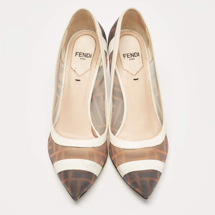 مملوكة مسبقًا Fendi Brown/White Zucca Mesh and Leather Colibri Pumps Size 35