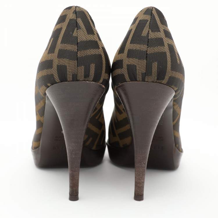 Pre Owned Fendi Brown FF Zucca Canvas Pumps Size 38