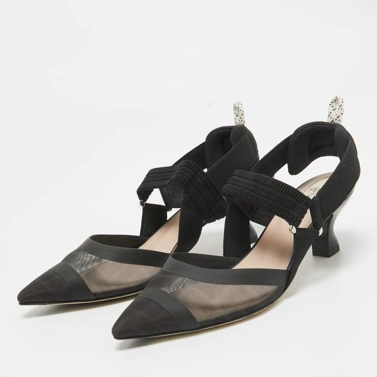 مملوكة مسبقًا Fendi Black Canvas and Mesh Colibri Pumps Size 38.5