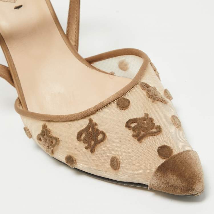 Pre Owned Fendi Beige Mesh and  Satin Colibri Pumps Size 37.5