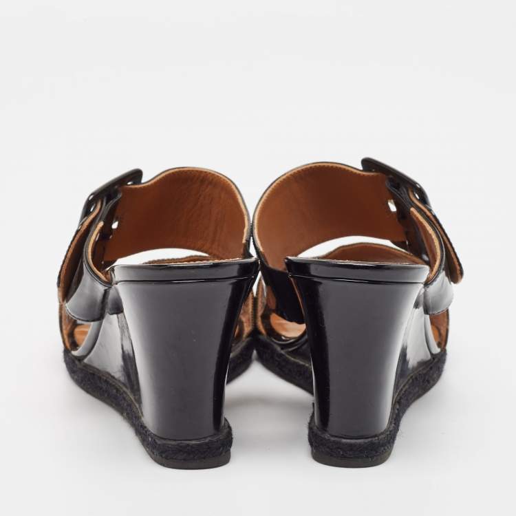 Pre Owned Fendi Brown/Black Zucca Canvas and Patent Leather Wedge Sandals Size 39