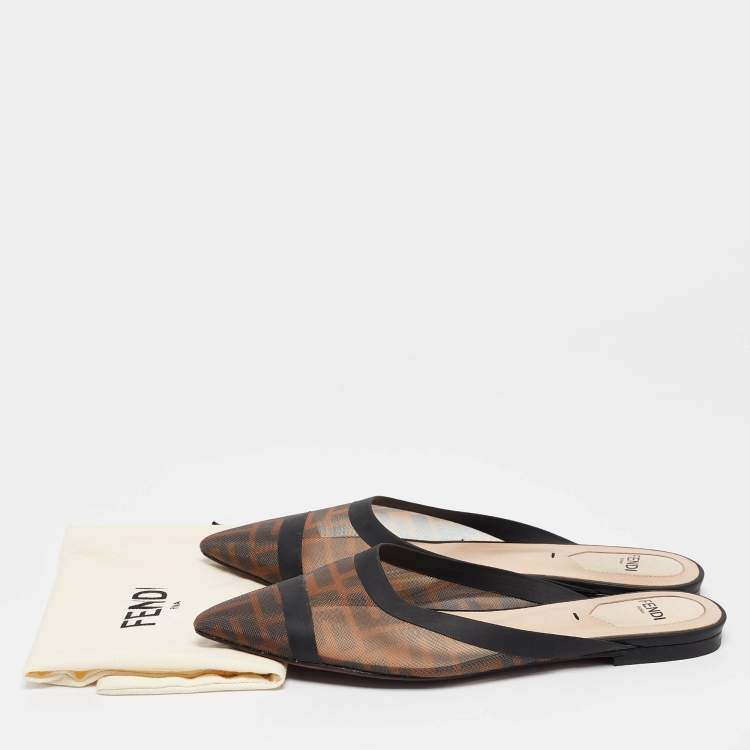 Pre Owned Fendi Beige/Black Mesh and Leather Colibri Slide Flats Size 36