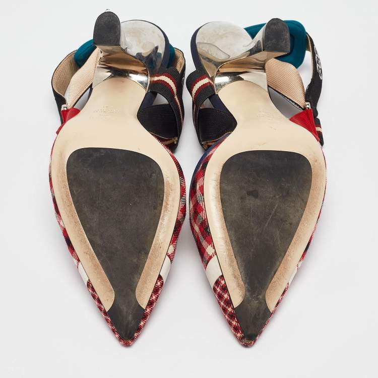 Pre Owned Fendi Multicolor Canvas Colibri Pumps Size 40