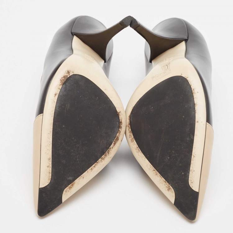 Pre Owned Fendi Black/Beige Leather Pointed Toe Pumps Size 41