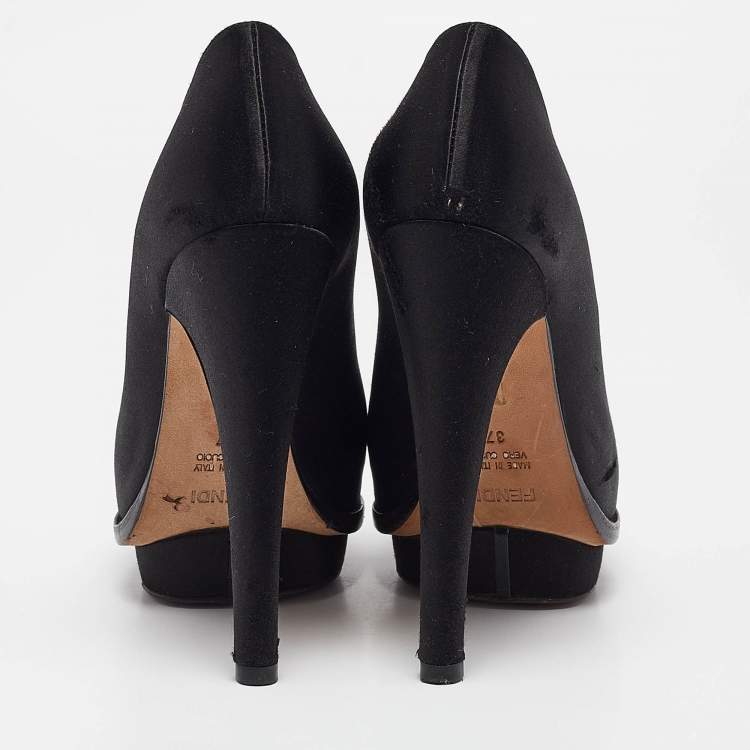 Pre Owned Fendi Black Suede Block Heel Pumps Size 37