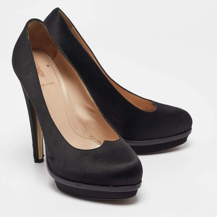 Pre Owned Fendi Black Suede Block Heel Pumps Size 37