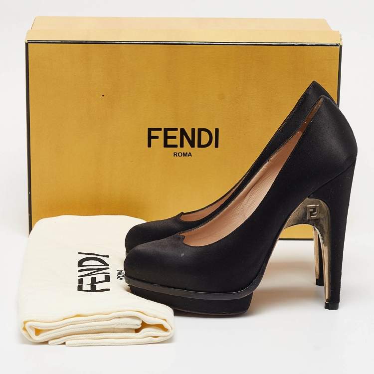 Pre Owned Fendi Black Suede Block Heel Pumps Size 37