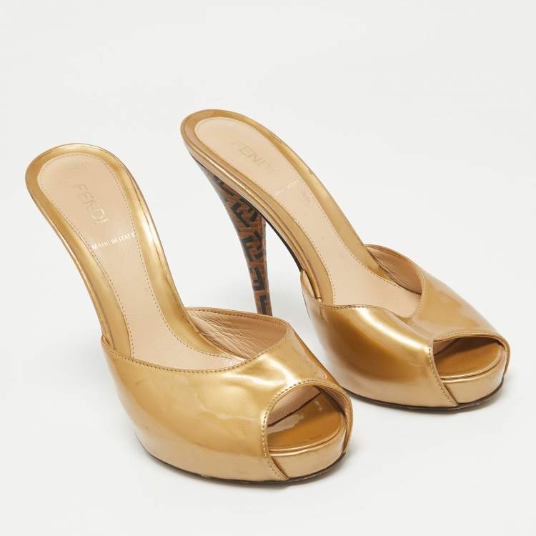 Pre Owned Fendi Gold Patent Leather FF Heel Slide Sandals Size 37.5