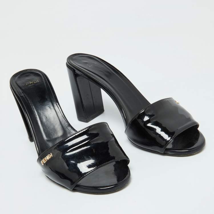 Pre Owned Fendi Black Patent Leather Slide Sandals Size 37