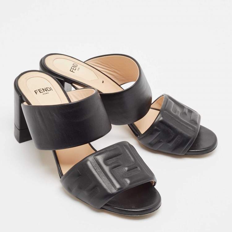 Pre Owned Fendi Black Leather Slide Sandals Size 37