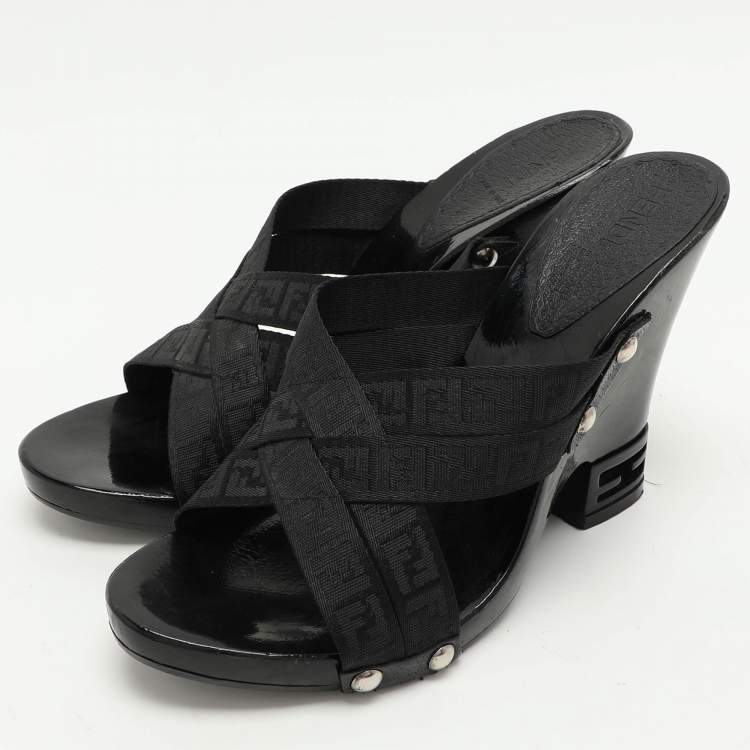 Pre Owned Fendi Black FF Canvas Criss Cross Slide Sandals Size 39