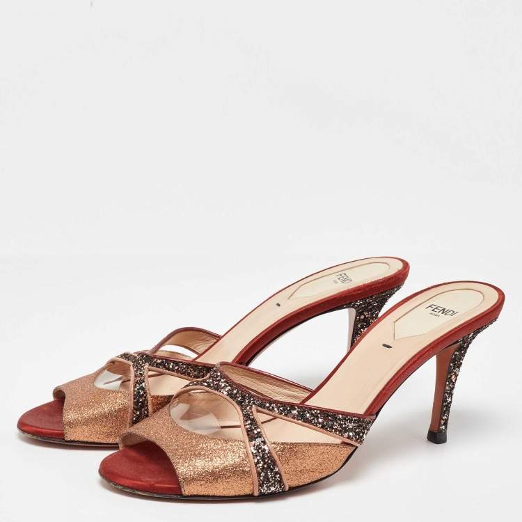 مملوكة مسبقًا Fendi Multicolor Metalic Leather and Glitter Slide Sandals Size 40