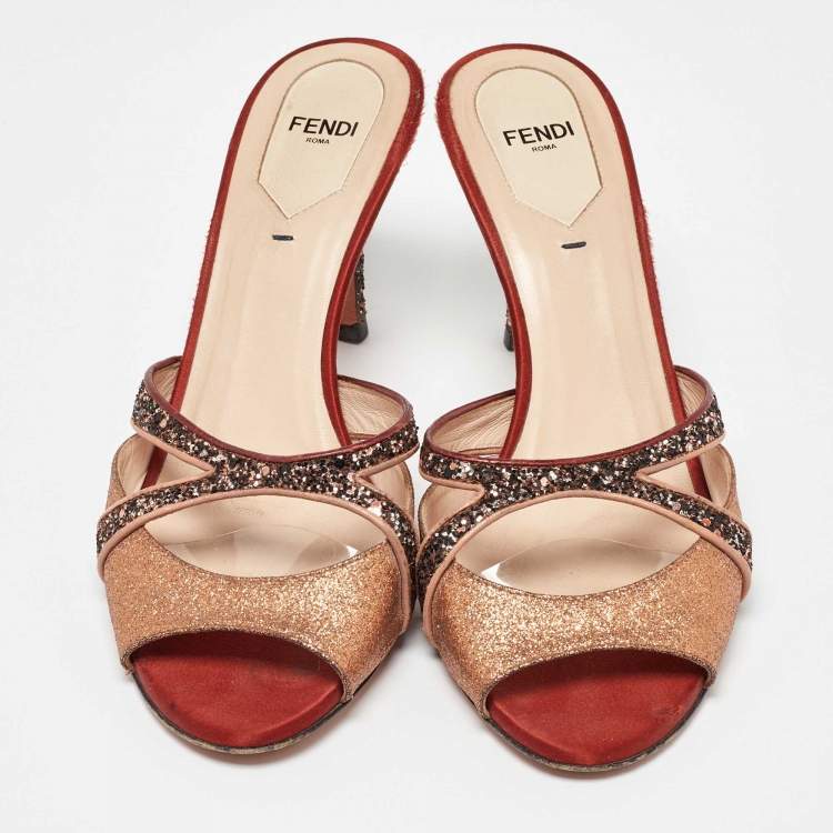 مملوكة مسبقًا Fendi Multicolor Metalic Leather and Glitter Slide Sandals Size 40