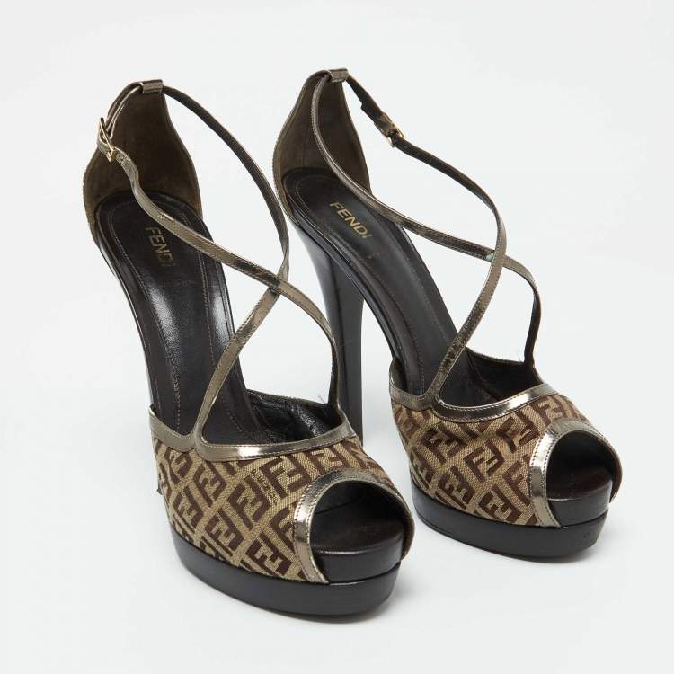 Pre Owned Fendi Brown Zucchino Canvas and Patent Leather Platform Sandals Size 41