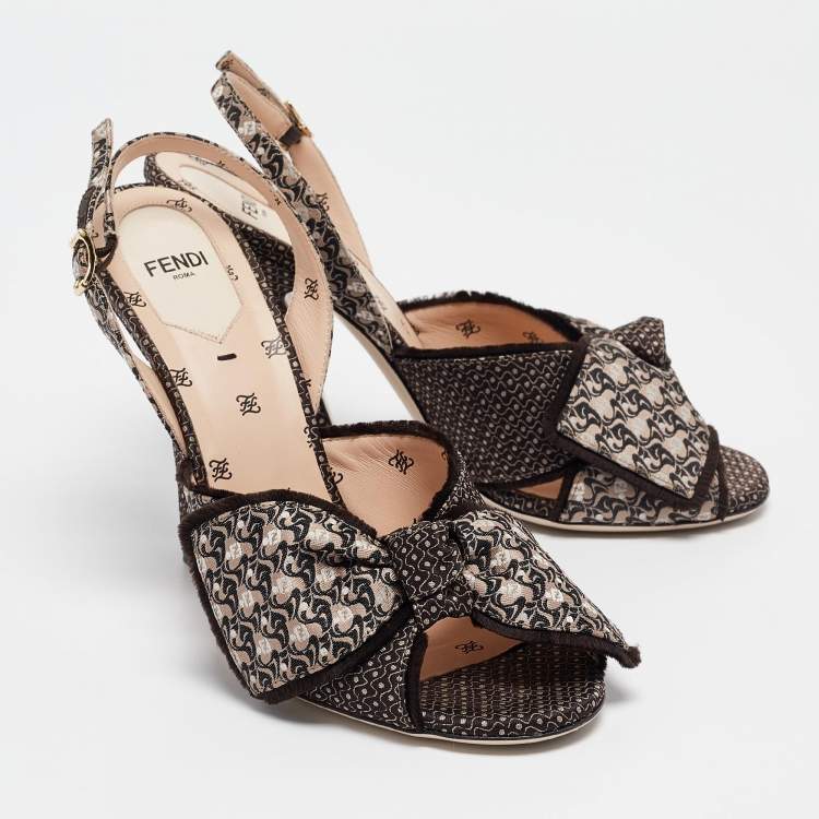 Pre Owned Fendi Brown/Beige Fabric FFreedom Slingback Sandals Size 39.5