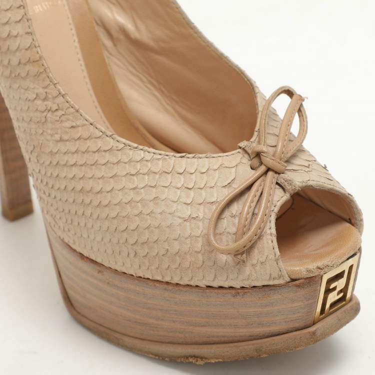 Pre Owned Fendi Light Beige Python Embossed Leather Fendista Platform Pumps Size 37.5