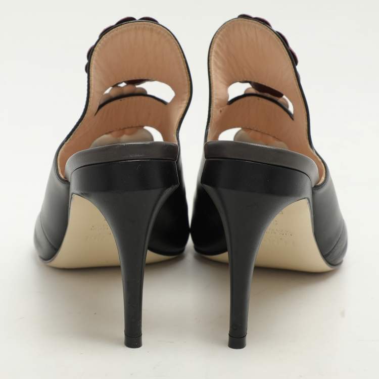 Pre Owned Fendi Black/Grey Leather Flowerland Slide Sandals Size 36