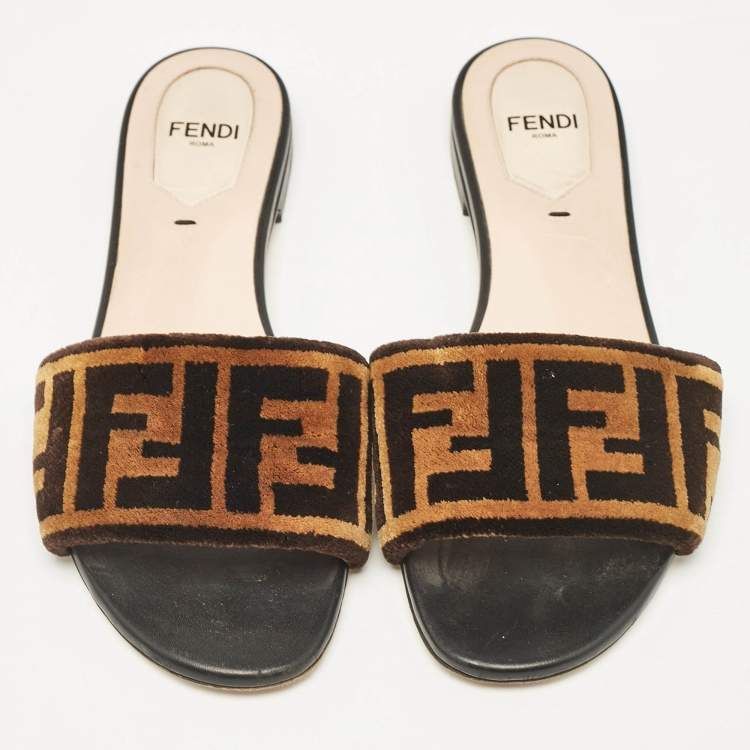 Pre Owned Fendi Brown/Black Zucca Velvet Flat Slides Size 35