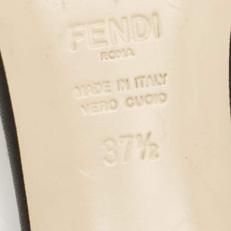 Pre Owned Fendi Cream/Black Leather and Raffia FF Slide Sandals Size 37.5