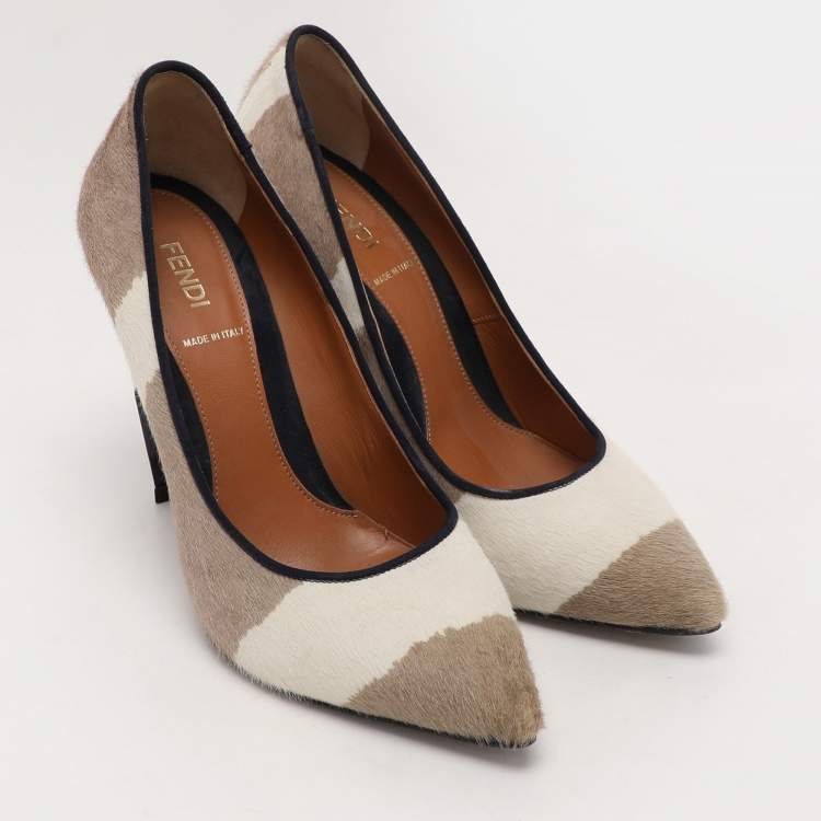 مملوكة مسبقًا Fendi Beige/White Calf Hair Diamond Pumps Size 38.5