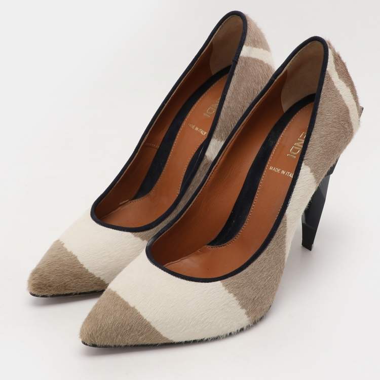 مملوكة مسبقًا Fendi Beige/White Calf Hair Diamond Pumps Size 38.5